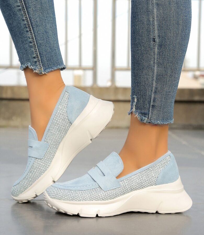 12 set box Blue Moccasins size 36 - 41