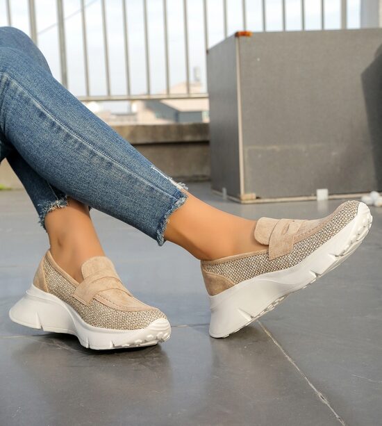 12 set box Khaki Moccasins size 36 - 41