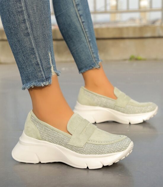 12 set box Green Moccasins size 36 - 41
