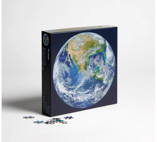 The Earth – 1000 Piece Round Puzzle