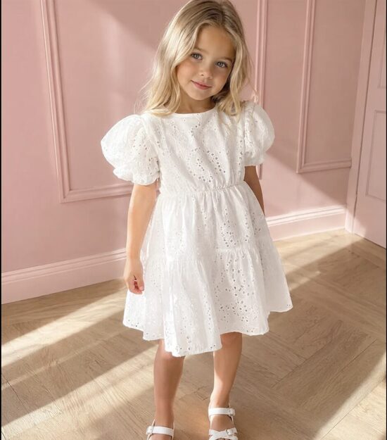 6 Set Box Girl's Dresses White size MIX